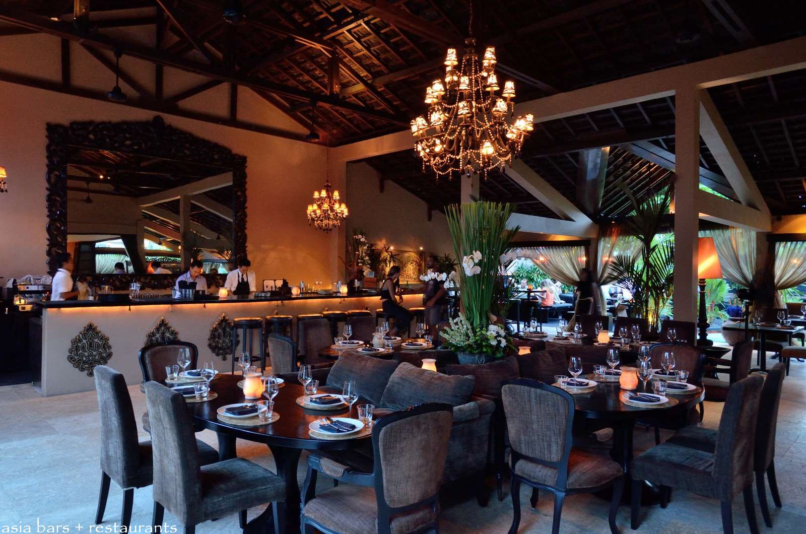 The Bali Review Seminyak's Top 10 Best Dining Places  