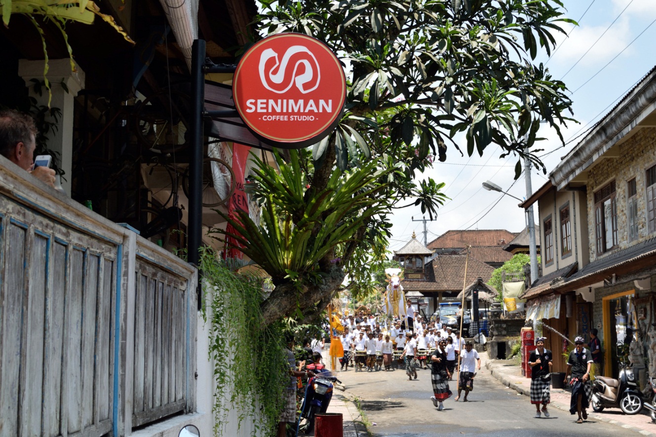 The Bali Review Ubud’s Best Hotspot Cafes  